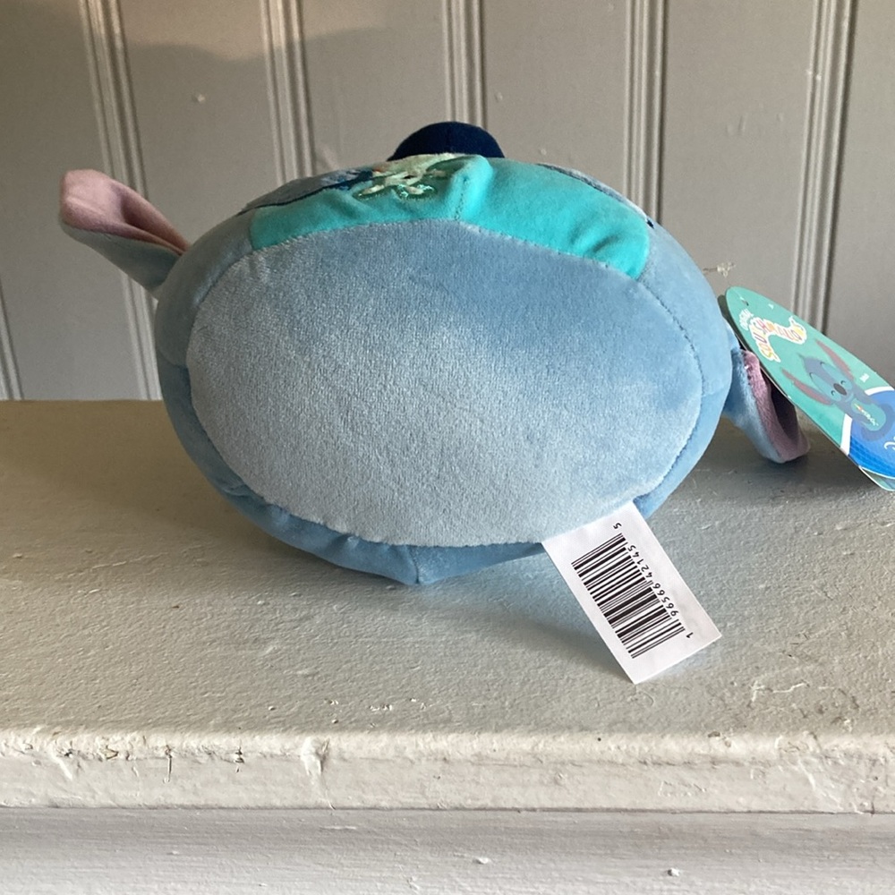 SOLD 🚨Brand NWT- 6.5”- Disney- Stitch w/ Scrump Original- Squishmallows - Picture 10 of 17